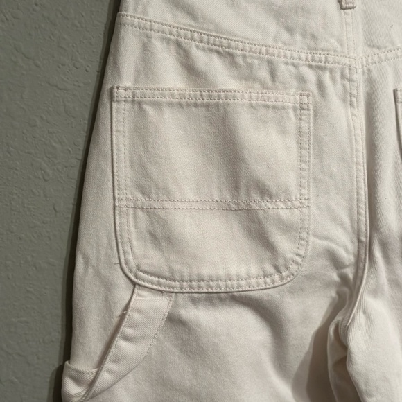 NWT Chelsea & Violet
Olivia Denim High Rise 5 Pocket Carpenter Jean - Picture 5 of 14